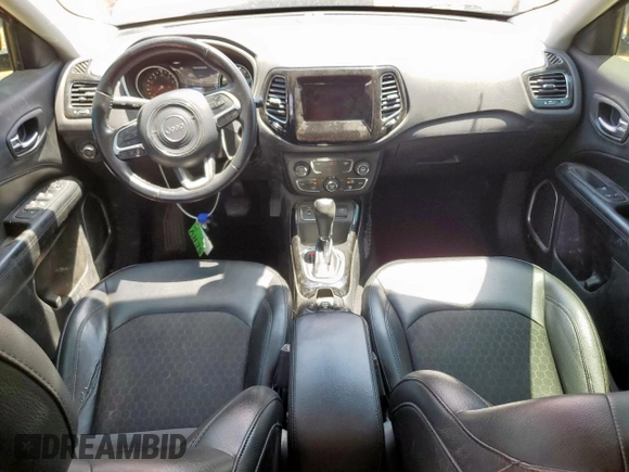 2018 Jeep Compass Latitude with VIN 3C4NJCBB7JT300156, listed as a Copart auction lot 58163375 with 84,702 mi miles and Salvage title. Bid and sale history available at DreamBid. Image 8.
