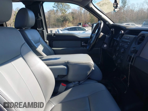 2014 Ford F-150 XL z VIN 1FTFX1EF0EKG09030, wystawiony jako IAAI lot #41453528 z przebiegiem 209 664 mil mil oraz . Historia ofert i sprzedaży dostępna na DreamBid. Obrazek 5.