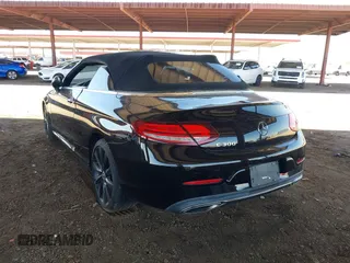2019 Mercedes-Benz C 300 with VIN WDDWK8DB0KF776651, listed as a IAAI auction lot 42509259 with 28,061 mi miles and . Bid and sale history available at DreamBid. Image 3.