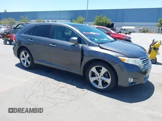 2011 Toyota Venza z VIN 4T3BK3BB7BU050122, wystawiony jako IAAI lot #42358181 z przebiegiem 118 999 mil mil oraz . Historia ofert i sprzedaży dostępna na DreamBid. Obrazek 1.