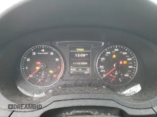 2017 Audi Q3 Premium Plus z VIN WA1JCCFS8HR006944, wystawiony jako Copart lot #41861405 z przebiegiem 90 235 mil mil oraz Szkody całkowita. Historia ofert i sprzedaży dostępna na DreamBid. Obrazek 9.