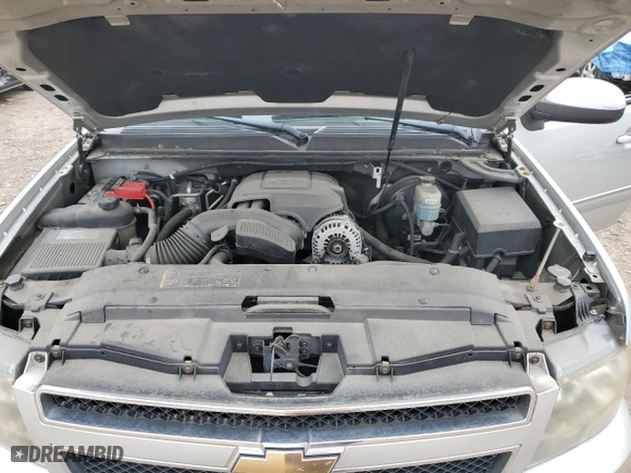 2010 Chevrolet Suburban LT with VIN 1GNUKJE37AR172308, listed as a Copart auction lot 51236005 with 192,270 mi miles and Salvage Title. Bid and sale history available at carsss.com. Image 12.