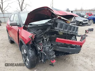 2018 Jeep Compass Trailhawk with VIN 3C4NJDDB2JT441865, listed as a IAAI auction lot 41848542 with 109,696 mi miles and . Bid and sale history available at carsss.com. Image 6.