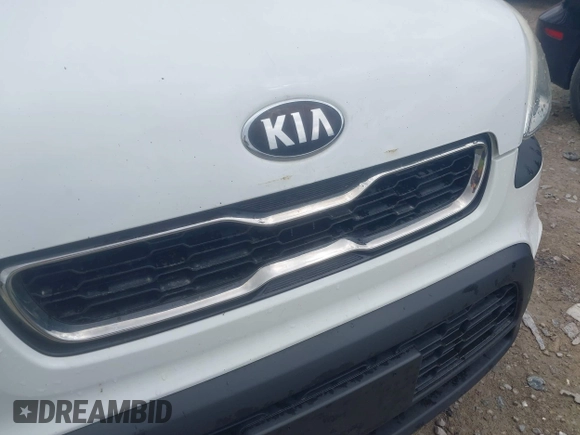 2013 Kia Soul with VIN KNDJT2A57D7574514, listed as a IAAI auction lot 42088746 with 149,533 mi miles. Bid and sale history available at carsss.com. Image 6.
