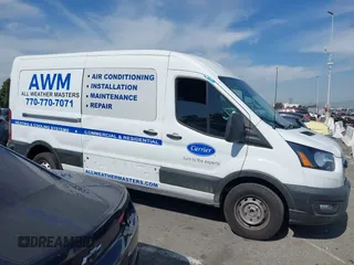 2020 Ford Transit Cargo z VIN 1FTBR1C83LKB11124, wystawiony jako IAAI lot #41634299 z przebiegiem 80 802 mil mil oraz . Historia ofert i sprzedaży dostępna na DreamBid. Obrazek 13.