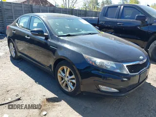 2013 Kia Optima EX with VIN 5XXGN4A77DG216998, listed as a IAAI auction lot 42102377 with 204,354 mi miles. Bid and sale history available at carsss.com. Image 1.