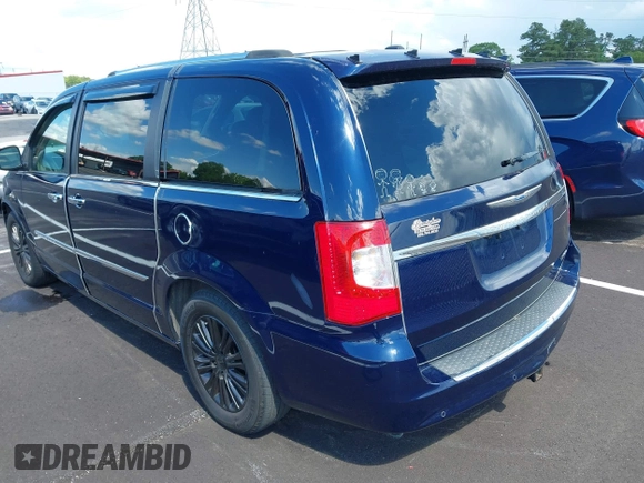 2012 Chrysler Town & Country Limited z VIN 2C4RC1GGXCR270502, wystawiony jako IAAI lot #42189451 z przebiegiem 128 349 mil mil oraz . Historia ofert i sprzedaży dostępna na DreamBid. Obrazek 3.