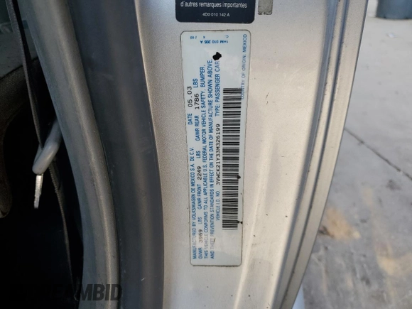 2003 Volkswagen Beetle GLS z VIN 3VWCK21Y33M326199, wystawiony jako Copart lot #54796685 z przebiegiem 142 574 mil mil oraz Szkoda całkowita • Salvage title. Historia ofert i sprzedaży dostępna na DreamBid. Obrazek 12.