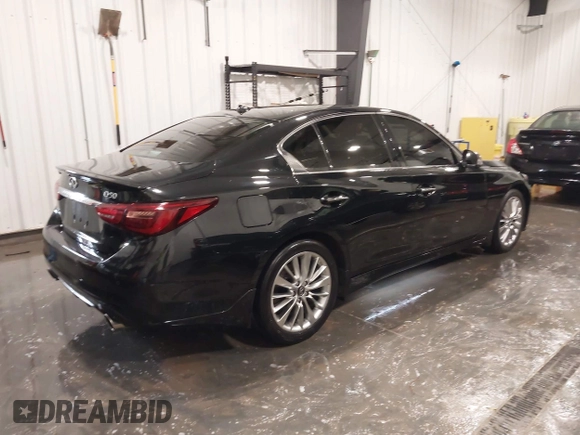 2021 Infiniti Q50 Luxe with VIN JN1EV7BR0MM755324, listed as a IAAI auction lot 42126177 with 33,000 mi miles and . Bid and sale history available at DreamBid. Image 4.