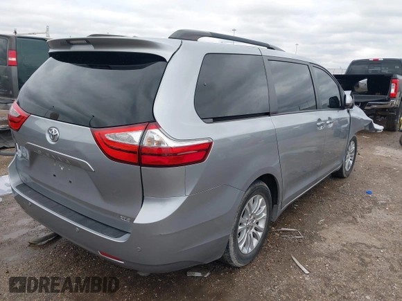 2017 Toyota Sienna XLE Auto Access Seat with VIN 5TDYZ3DC8HS789165, listed as a IAAI auction lot 41290603 with 57,682 mi miles and . Bid and sale history available at DreamBid. Image 4.