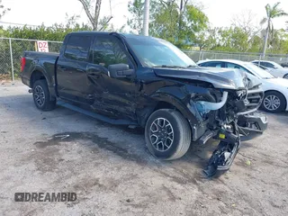 2021 Ford F-150 XL with VIN 1FTEW1C85MFA02289, listed as a IAAI auction lot 41646219 with 62,525 mi miles. Bid and sale history available at carsss.com. Image 1.