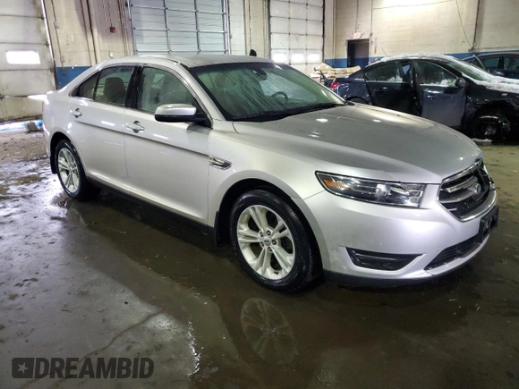 2015 Ford Taurus SEL with VIN 1FAHP2H84FG150512, listed as a Copart auction lot 44928945 with 113,779 mi miles and Clean Title. Bid and sale history available at carsss.com. Image 4.
