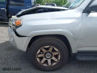 2017 Toyota 4Runner SR5 with VIN JTEBU5JR1H5443565, listed as a IAAI auction lot 41503001 with 57,183 mi miles. Bid and sale history available at carsss.com. Image 20.