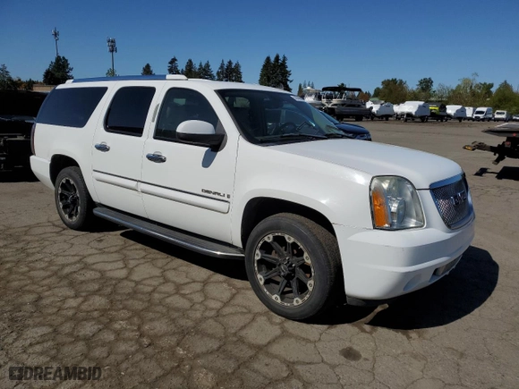2007 GMC Yukon XL Denali with VIN 1GKFK66857J155964, listed as a Copart auction lot 52969685 with 157,733 mi miles and Clean Title. Bid and sale history available at carsss.com. Image 4.