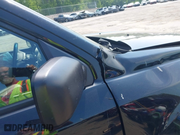 2013 Honda Pilot LX with VIN 5FNYF4H24DB051250, listed as a IAAI auction lot 42433050 with 142,310 mi miles and . Bid and sale history available at DreamBid. Image 20.