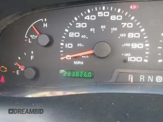 2004 Ford F-250 XL with VIN 1FTNW21S64EB78472, listed as a IAAI auction lot 41425254 with 223,826 mi miles and . Bid and sale history available at DreamBid. Image 7.