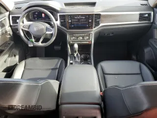 2022 Volkswagen Atlas SE with VIN 1V2JP2CA3NC532086, listed as a Copart auction lot 84679354 with 40,579 mi miles and Salvage title. Bid and sale history available at DreamBid. Image 8.