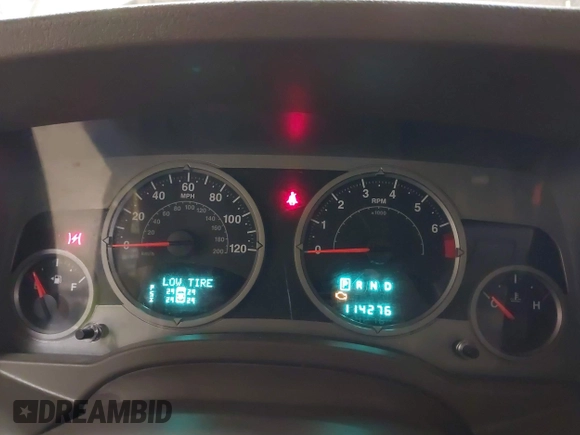 2007 Jeep Patriot Limited with VIN 1J8FF48W37D377328, listed as a IAAI auction lot 41356111 with 114,276 mi miles and . Bid and sale history available at DreamBid. Image 7.