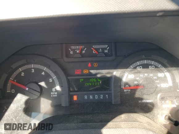 2009 Ford Econoline Passenger XL z VIN 1FMNE11W19DA56899, wystawiony jako Copart lot #76610224 z przebiegiem 144 111 mil mil oraz Szkoda całkowita • Salvage title. Historia ofert i sprzedaży dostępna na DreamBid. Obrazek 9.