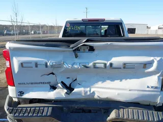 2020 Chevrolet Silverado 1500 LTZ with VIN 1GCUYGEDXLZ177976, listed as a IAAI auction lot 41621399 with 129,578 mi miles and . Bid and sale history available at DreamBid. Image 16.