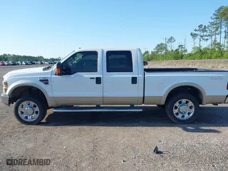 2008 Ford Super Duty F-250 SRW XL with VIN 1FTSW21R28EA64586, listed as a IAAI auction lot 42035755 with 247,707 mi miles. Bid and sale history available at carsss.com. Image 14.