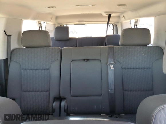 2019 Chevrolet Suburban LS with VIN 1GNSCGECXKR208615, listed as a Copart auction lot 52187105 with 174,105 mi miles and Salvage title. Bid and sale history available at DreamBid. Image 10.