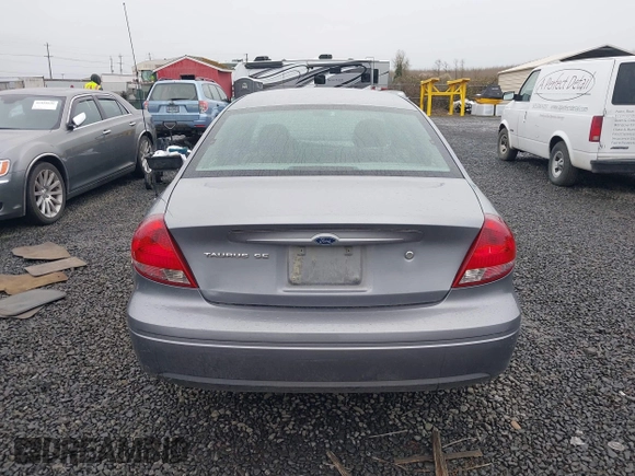2006 Ford Taurus SE with VIN 1FAFP53U26A233114, listed as a IAAI auction lot 41850941 with 189,782 mi miles. Bid and sale history available at carsss.com. Image 16.