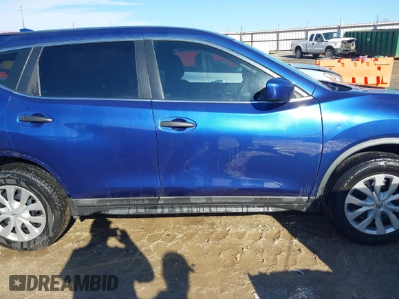 2017 Nissan Rogue S with VIN KNMAT2MV8HP586379, listed as a IAAI auction lot 41625476 with 60,762 mi miles. Bid and sale history available at carsss.com. Image 14.