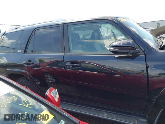2017 Toyota 4Runner SR5 with VIN JTEBU5JR5H5468940, listed as a IAAI auction lot 42065776 with Not provided miles and . Bid and sale history available at DreamBid. Image 14.