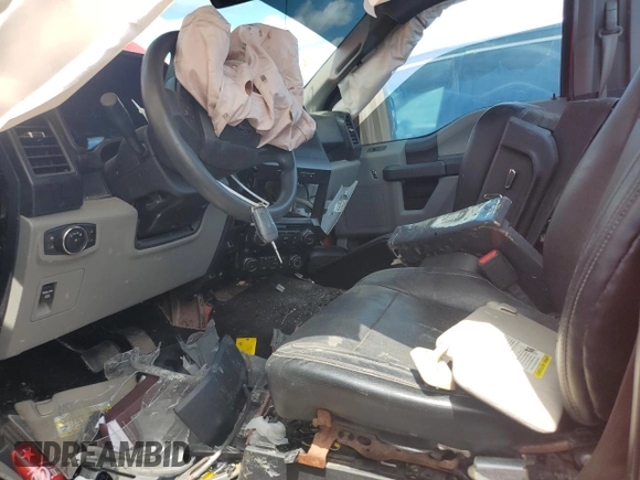 2018 Ford F-150 XL z VIN 1FTMF1CBXJKC16351, wystawiony jako Copart lot #54138485 z przebiegiem Nie podano mil oraz Szkoda całkowita • Salvage title. Historia ofert i sprzedaży dostępna na DreamBid. Obrazek 7.