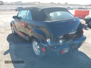 2005 Chrysler PT Cruiser with VIN 3C3EY45XX5T572509, listed as a IAAI auction lot 41733696 with 141,468 mi miles. Bid and sale history available at carsss.com. Image 3.