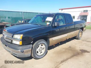 2003 Chevrolet Silverado 1500 with VIN 2GCEC19T931335895, listed as a IAAI auction lot 42157615 with 230,309 mi miles and . Bid and sale history available at DreamBid. Image 2.