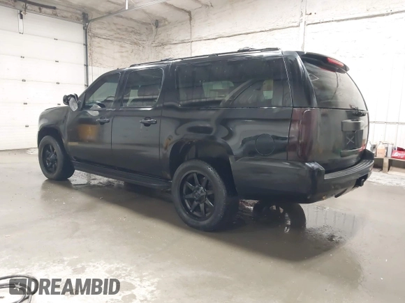 2013 GMC Yukon XL SLT z VIN 1GKS2KE74DR344229, wystawiony jako IAAI lot #42105738 z przebiegiem 147 339 mil mil oraz . Historia ofert i sprzedaży dostępna na DreamBid. Obrazek 3.