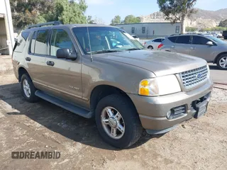 2005 Ford Explorer XLT z VIN 1FMZU73K35UA37668, wystawiony jako IAAI lot #42149109 z przebiegiem 154 593 mil mil oraz . Historia ofert i sprzedaży dostępna na DreamBid. Obrazek 1.