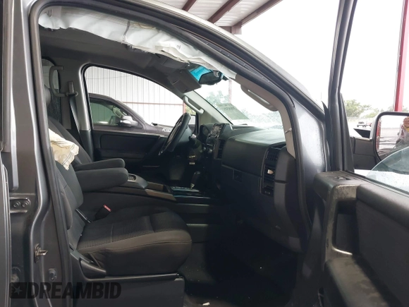 2014 Nissan Titan S with VIN 1N6AA0ECXEN504034, listed as a IAAI auction lot 39883492 with 189,529 mi miles and . Bid and sale history available at DreamBid. Image 5.