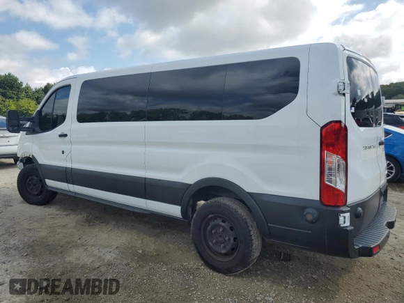 2019 Ford Transit Passenger XL with VIN 1FBZX2ZM5KKA19918, listed as a Copart auction lot 70586224 with 159,922 mi miles and Salvage Title. Bid and sale history available at carsss.com. Image 2.
