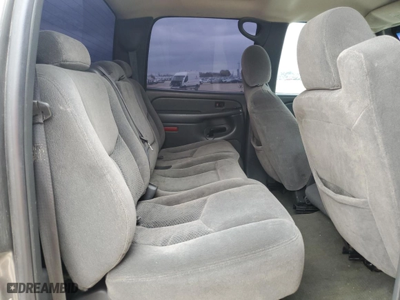 2006 Chevrolet Silverado 2500HD LT2 with VIN 1GCHK23D86F197884, listed as a Copart auction lot 44274085 with 272,875 mi miles and Salvage Title. Bid and sale history available at carsss.com. Image 11.