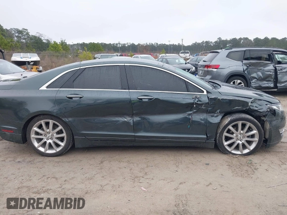 2015 Lincoln MKZ Hybrid with VIN 3LN6L2LU5FR600318, listed as a IAAI auction lot 41554230 with 179,935 mi miles. Bid and sale history available at carsss.com. Image 13.