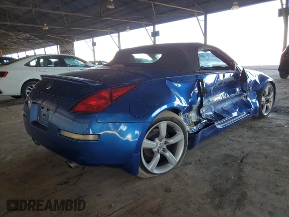 2004 Nissan 350Z Enthusiast z VIN JN1AZ36A94M251290, wystawiony jako Copart lot #49909335 z przebiegiem 187 918 mil mil oraz Szkoda całkowita • Salvage title. Historia ofert i sprzedaży dostępna na DreamBid. Obrazek 3.