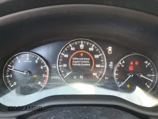 2022 Mazda 3 Carbon Edition z VIN 3MZBPACL5NM312817, wystawiony jako Copart lot #45314185 z przebiegiem 37 279 mil mil oraz Szkoda całkowita • Salvage title. Historia ofert i sprzedaży dostępna na DreamBid. Obrazek 9.