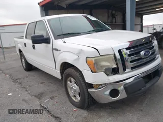 2012 Ford F-150 XL z VIN 1FTFW1CF6CKD26540, wystawiony jako IAAI lot #42155848 z przebiegiem 302 177 mil mil oraz . Historia ofert i sprzedaży dostępna na DreamBid. Obrazek 1.