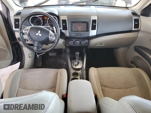 2011 Mitsubishi Outlander SE with VIN JA4AS3AW5BU032435, listed as a Copart auction lot 57163715 with 188,551 mi miles and Clean title. Bid and sale history available at DreamBid. Image 8.