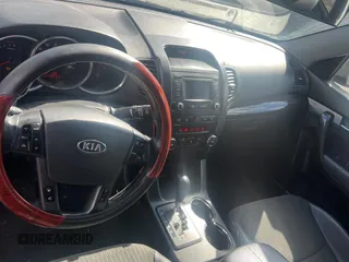 2012 Kia Sorento EX with VIN 5XYKUCA68CG220857, listed as a Copart auction lot 46635505 with 129,151 mi miles and Clean Title. Bid and sale history available at carsss.com. Image 9.