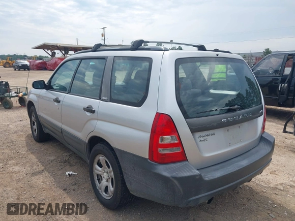 2003 Subaru Forester X with VIN JF1SG63633H743948, listed as a IAAI auction lot 39435958 with 132,774 mi miles. Bid and sale history available at carsss.com. Image 3.