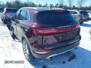 2017 Lincoln MKC Reserve with VIN 5LMCJ3D97HUL70539, listed as a IAAI auction lot 41613759 with 125,547 mi miles and . Bid and sale history available at DreamBid. Image 3.