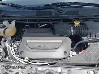 2020 Chrysler Pacifica Touring L with VIN 2C4RC1BG6LR173126, listed as a IAAI auction lot 42517961 with 75,014 mi miles and . Bid and sale history available at DreamBid. Image 10.