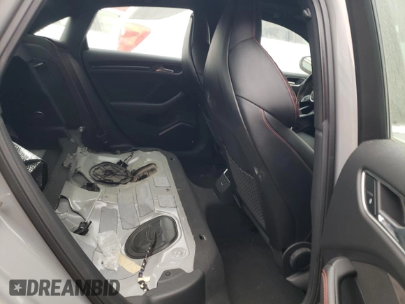 2019 Audi RS 3 z VIN WUABWGFFXKA903963, wystawiony jako Copart lot #82757914 z przebiegiem Nie podano mil oraz Czysty tytuł • Clean title. Historia ofert i sprzedaży dostępna na DreamBid. Obrazek 10.