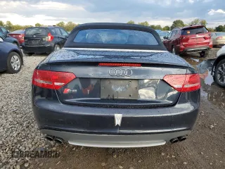 2012 Audi S5 Premium Plus z VIN WAUCGAFH0CN005201, wystawiony jako Copart lot #76103784 z przebiegiem 134 768 mil mil oraz Szkoda całkowita • Salvage title. Historia ofert i sprzedaży dostępna na DreamBid. Obrazek 6.