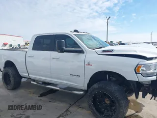 2020 Ram 2500 Big Horn with VIN 3C6UR5DL1LG115089, listed as a IAAI auction lot 41236581 with 90,797 mi miles. Bid and sale history available at carsss.com. Image 13.