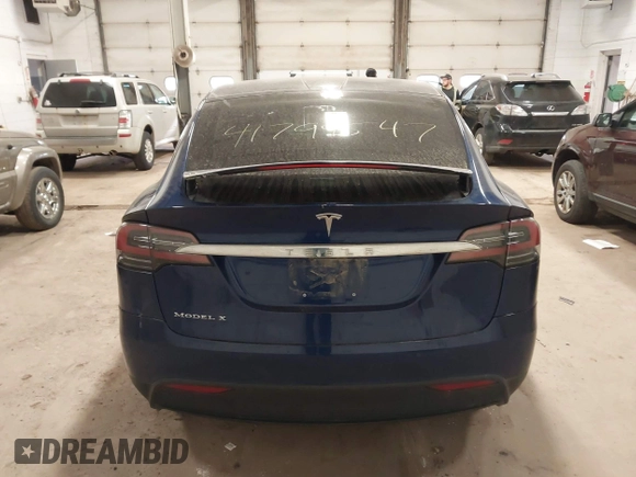 2016 Tesla Model X 70D z VIN 5YJXCBE27GF012024, wystawiony jako IAAI lot #41799547 z przebiegiem Nie podano mil oraz . Historia ofert i sprzedaży dostępna na DreamBid. Obrazek 15.